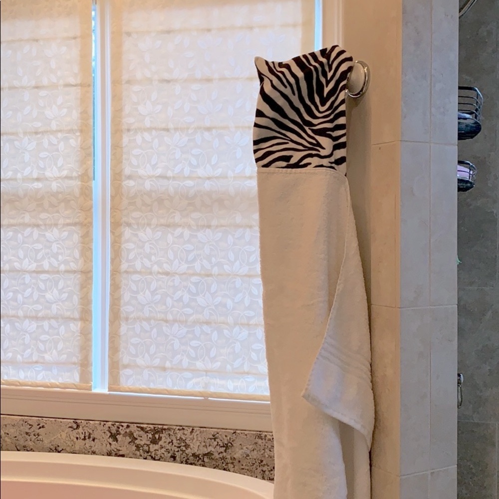 Reversible hooded towel for kids! Super cute!